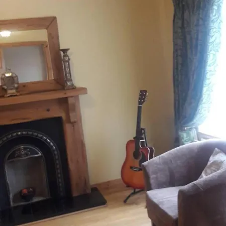 - 3-bedrooms - Sleeps 6 7 - Garden Dom wakacyjny Carndonagh